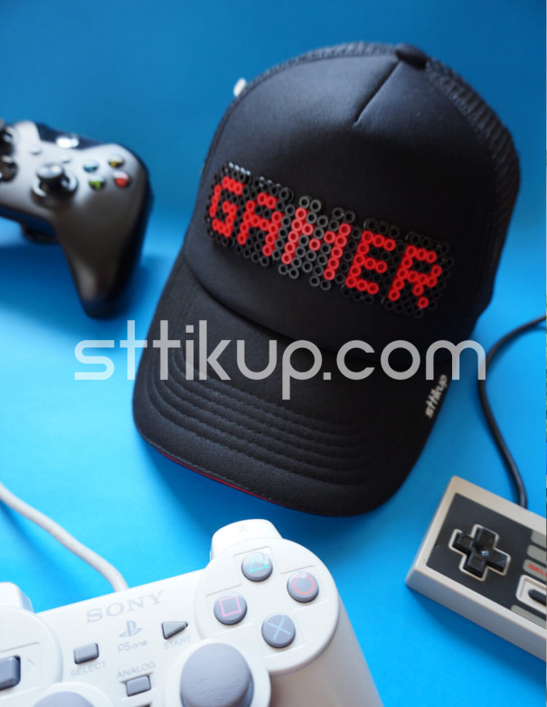 Gorra Curva Pixel Art 3D (ArtBit) - Gamer | Sttikup
