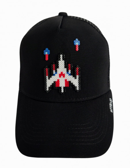 Gorra Trucker Galaga Pixel Art 3D | Sttikup